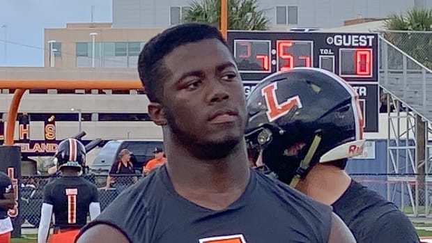 Gabe Dindy, Defensive Line, Lakeland (Fla.) High School - versus Clearwater
